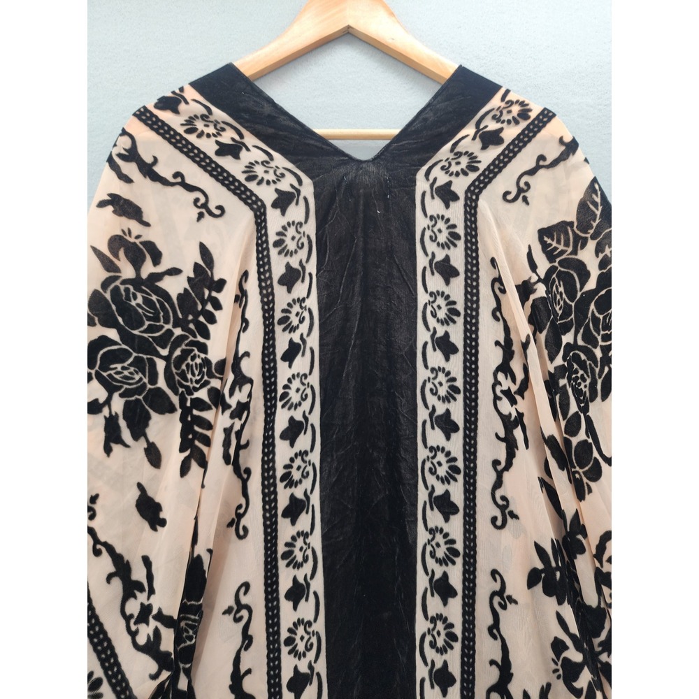 Free People OS Burnout Velvet Kimono Fringe Floral Wrap Black Pink Oversized NWT - Picture 7 of 13
